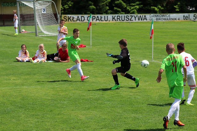 球员正一步 球员正一步